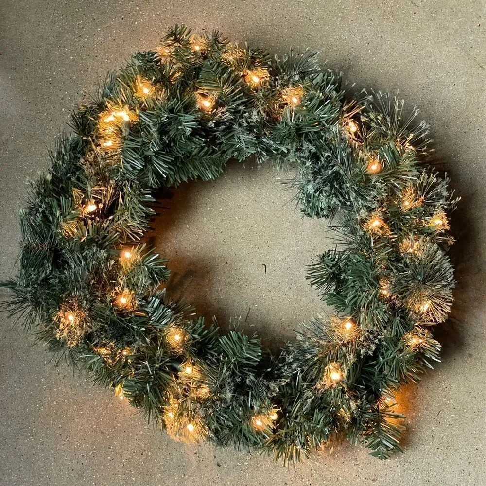 Pre-Lit Christmas Door Wreath (Plug-In Wreath!)